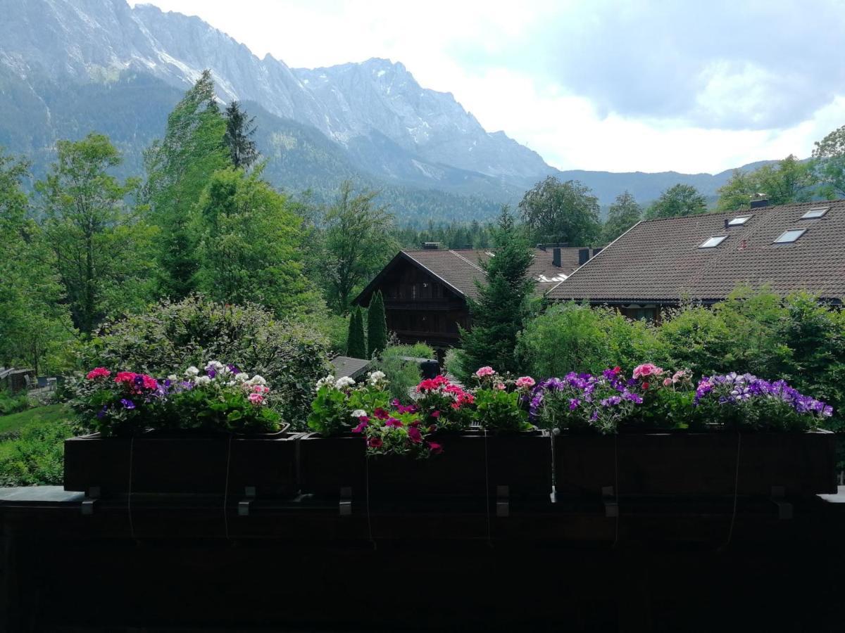 Hotel Landhaus Steinbrech Grainau Exterior foto